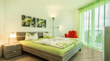 2 chambres, fer et planche à repasser, Wi-Fi gratuit, draps fournis