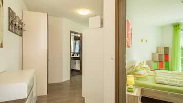 1 chambre, fer et planche à repasser, Wi-Fi gratuit, draps fournis