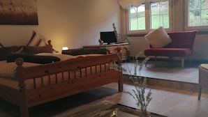 3 soveværelser, skrivebord, strygejern/strygebræt, weekendseng