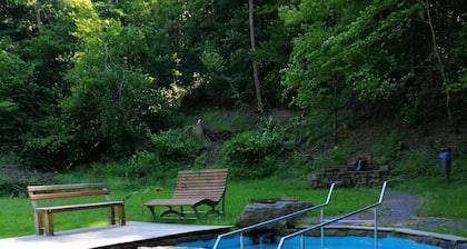 Quiet, spacious maisonette apartment (6pers.) 2bathrooms, 2balconies 30km to Heidelberg