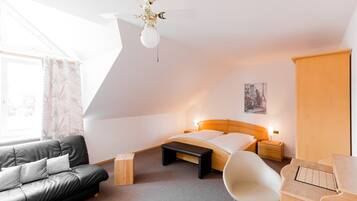 Double Room | 1 bedroom, free WiFi, bed sheets