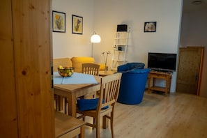 Apartment | Living area - Bio Ferienhof Erzengel (Berg)