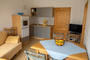 Apartment | Private kitchen - Bio Ferienhof Erzengel (Berg)