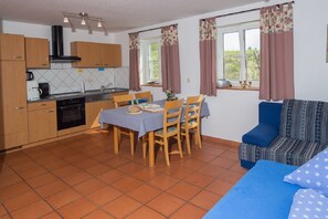 Apartment, 1 Double Bed, Terrace | In-room dining - Ferienhof Lecheler (Breitenthal)