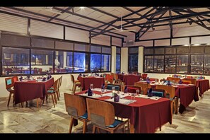 Restaurant - Dera Kumbhalgarh (Kumbhalgarh)