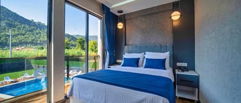 Tempur-Pedic beds, in-room safe, blackout drapes, soundproofing