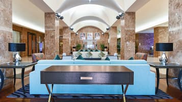 Bar en el lobby