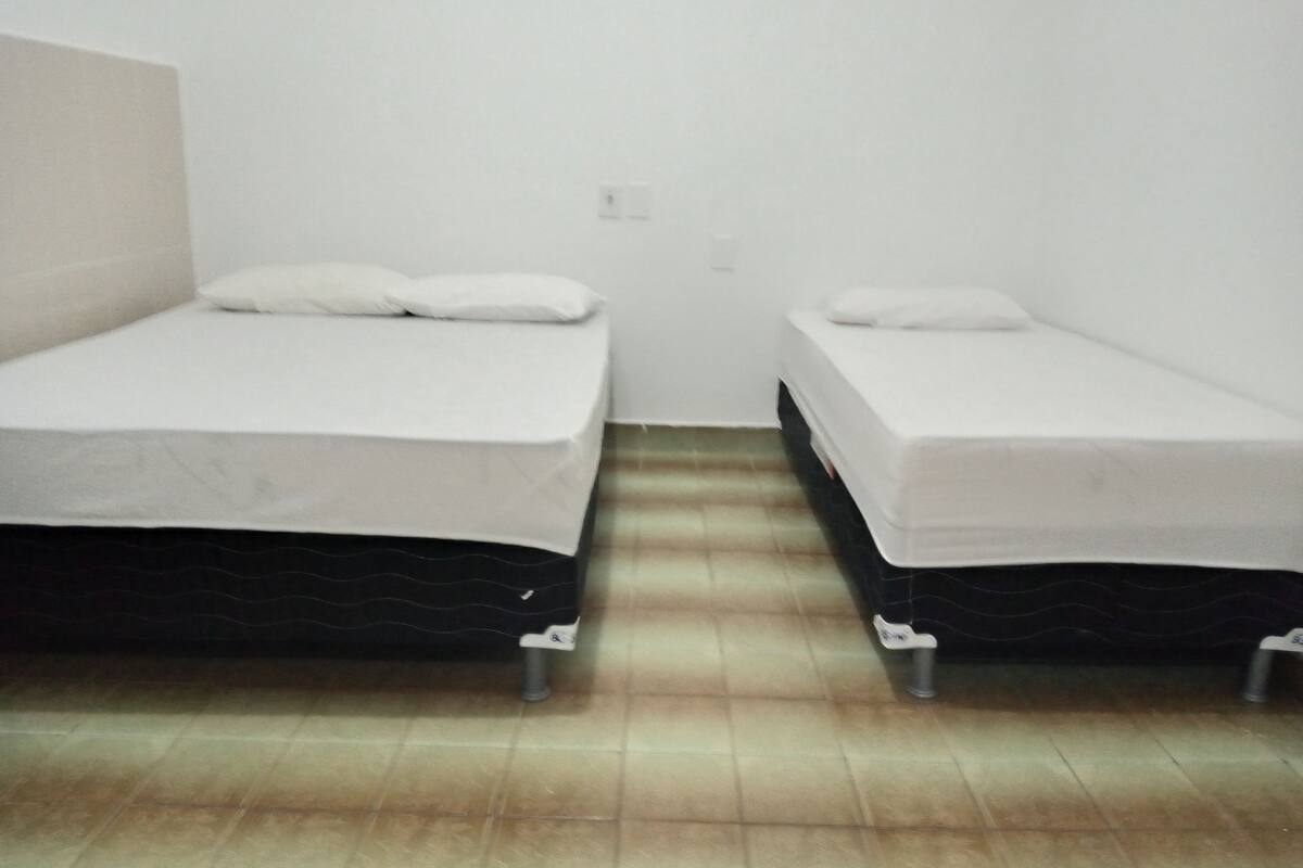 Quarto triplo | Roupa de cama