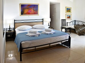 Pillow-top beds, in-room safe, individually decorated - Porto Chania (Chania)