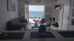 Televisión de pantalla plana, chimenea