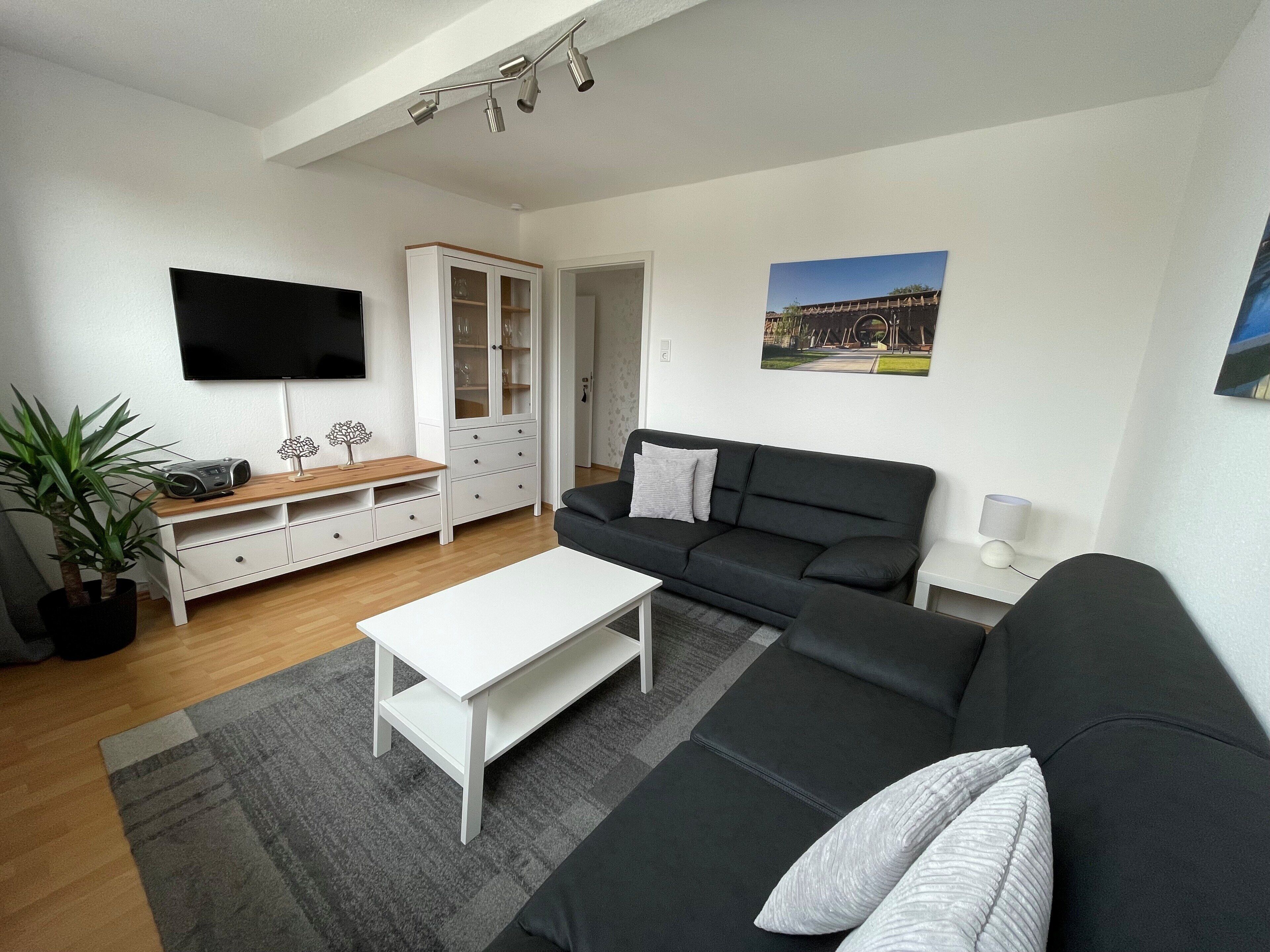 House | Living area | 32-inch TV with satellite channels