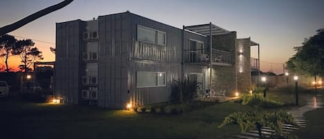 住宿正面