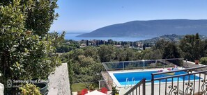 Utomhuspool