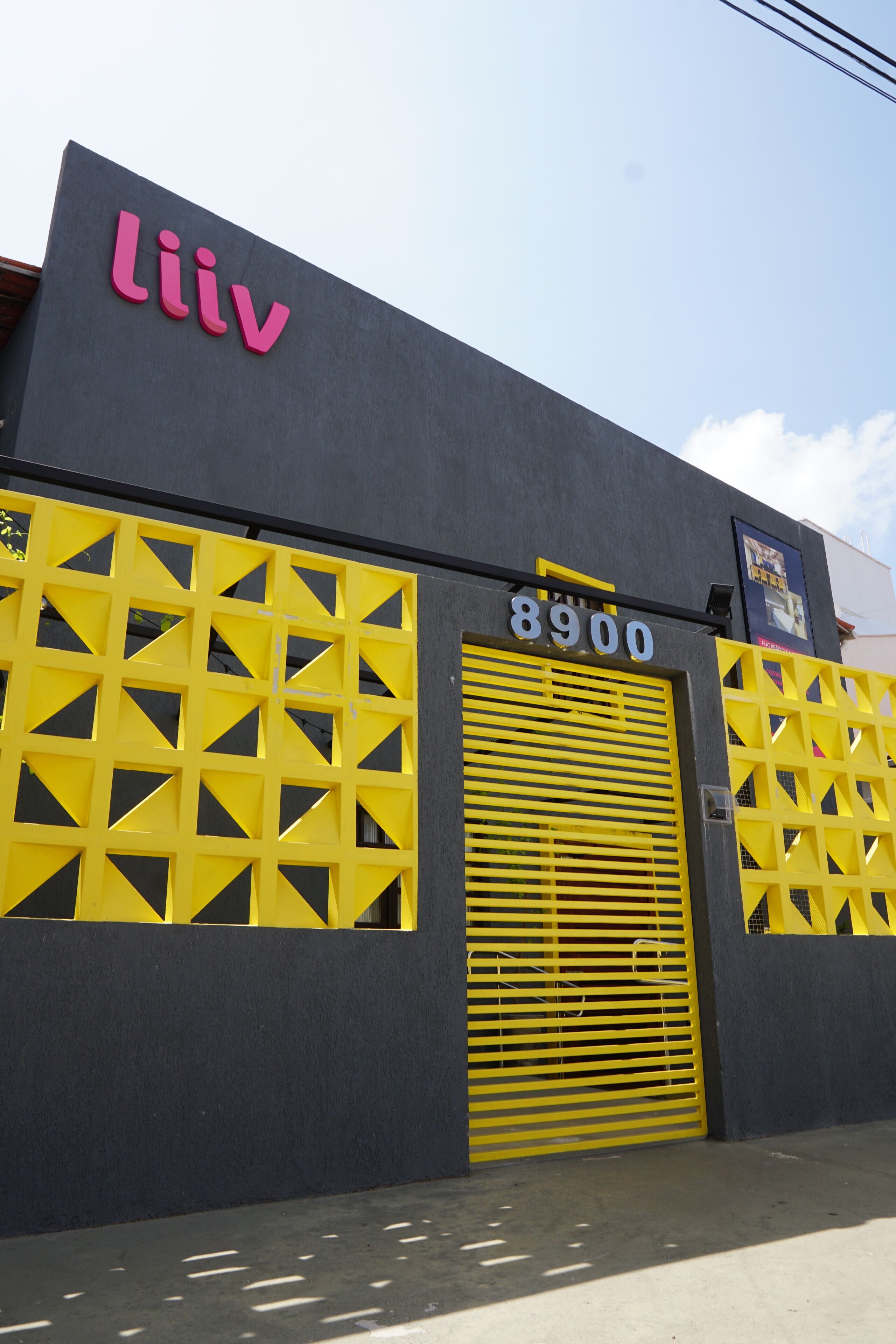 Fachada da propriedade