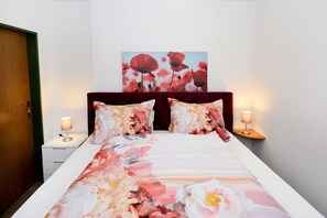 1 bedroom, in-room safe, bed sheets - Haus Wegener (Bad Sassendorf)