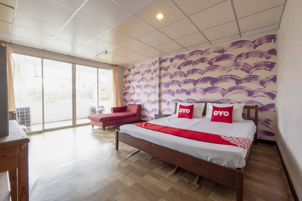 プレミア ダブルルーム | デスク、WiFi (無料)、ベッドシーツ