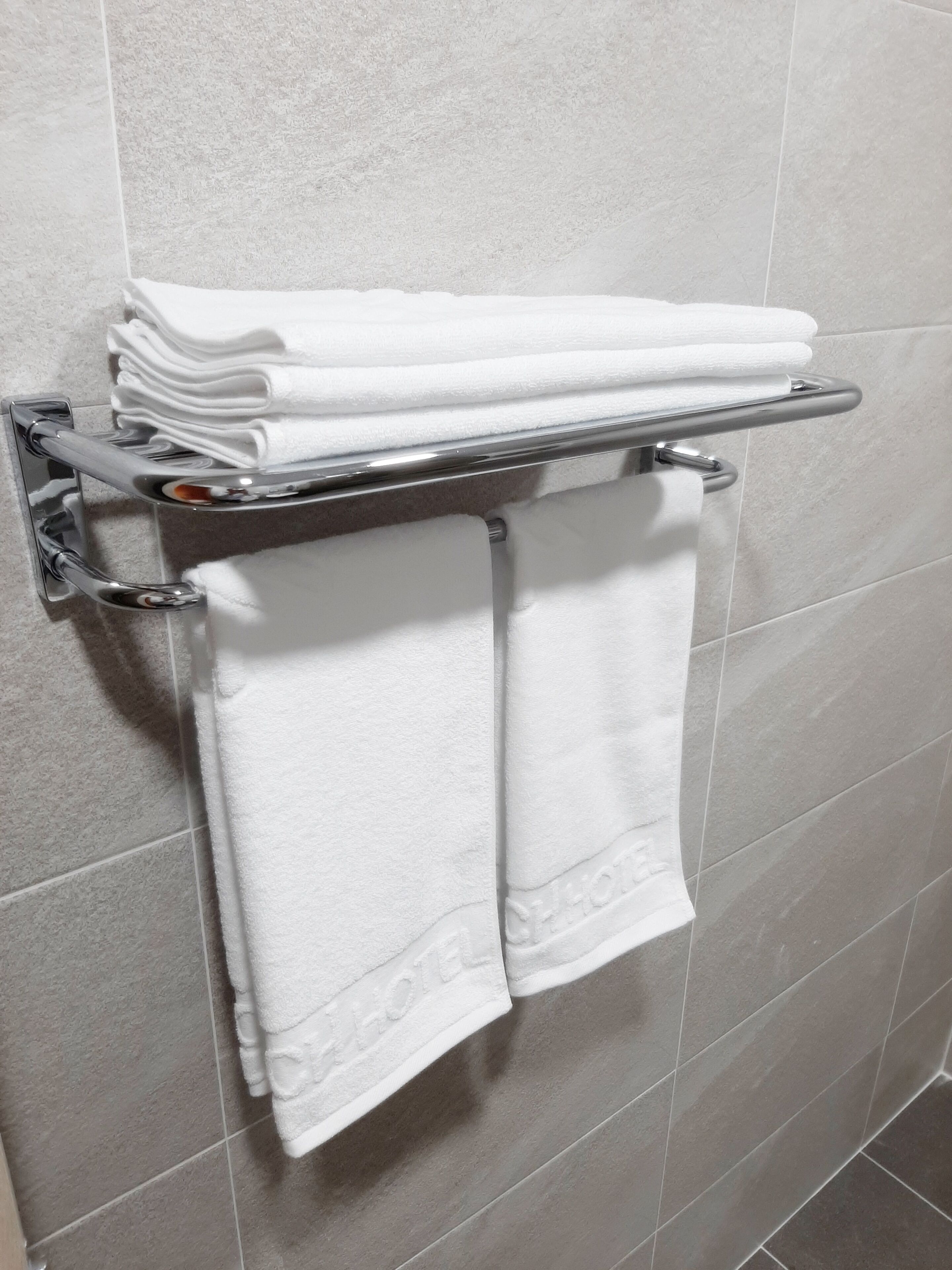 deluxe double room, sea view | bathroom amenities | free toiletries, hair dryer, bathrobes, slippers