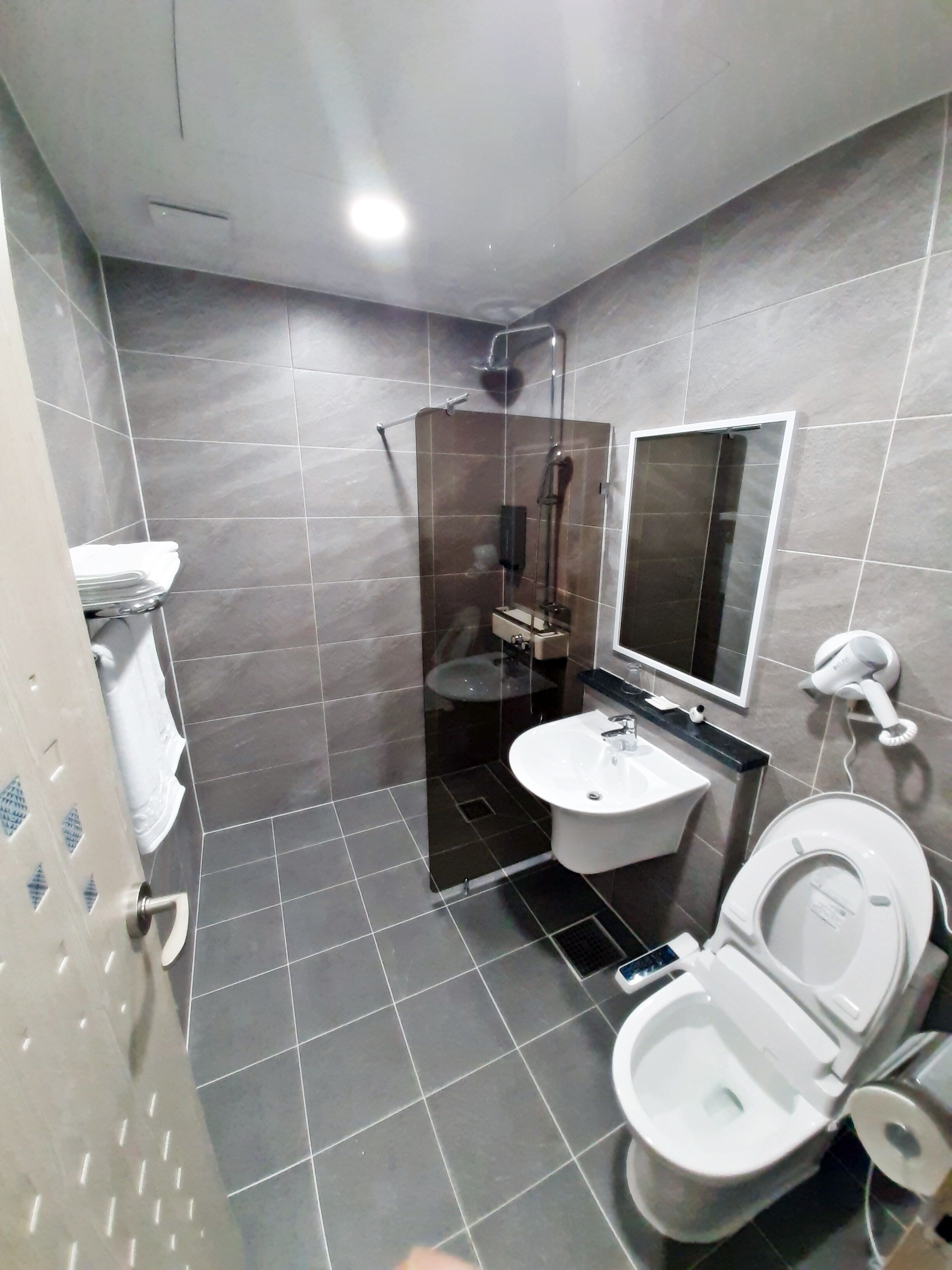 free toiletries, hair dryer, bathrobes, slippers