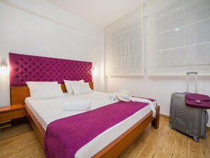 1 室のベッドルーム、セーフティボックス (室内)、アイロン / アイロン台、WiFi