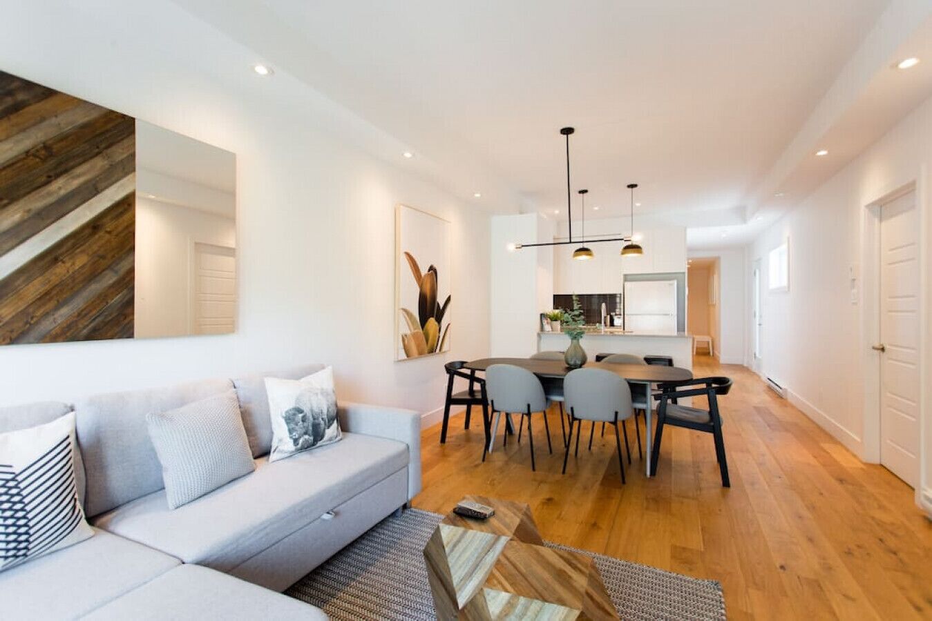 TV, Netflix, streaming services