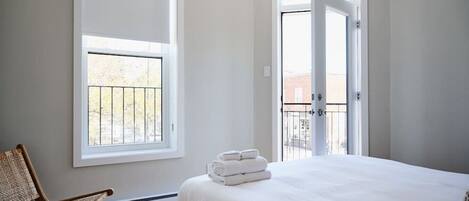 3 slaapkamers, een bureau, een strijkplank/strijkijzer, gratis wifi