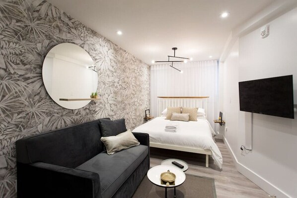 1 bedroom, iron/ironing board, free WiFi, bed sheets