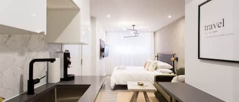 1 bedroom, iron/ironing board, free WiFi, bed sheets