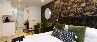 6768 - 103 · Palms Little Italy Mini Studio with full bath by Denstays