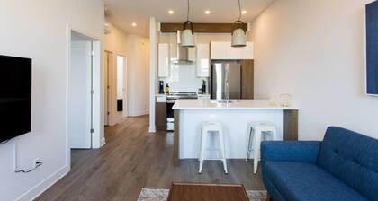 Perfectly Located Mile End 2 Bdr Unit by Denstays