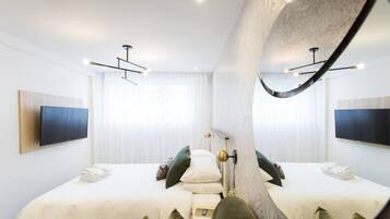1 habitación, tabla de planchar con plancha, wifi gratis y ropa de cama
