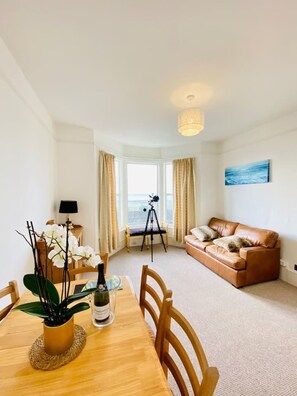Apartment | Living area | Flat-screen TV, fireplace - Beachfront Retreat With Panoramic Views Of The Bay (Whitstable)