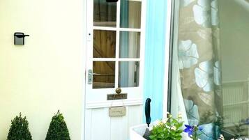 Apartment | Exterior