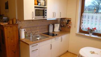 Condo | Private kitchen | Fridge, dishwasher, cookware/dishes/utensils