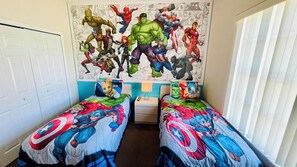 5 bedrooms, iron/ironing board, WiFi, bed sheets