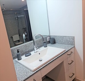 Apartamento | Baño | Ducha