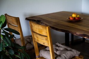 Apartment, 2 Bedrooms, Balcony | In-room dining - Ferienhaus Mariele (Lohberg)