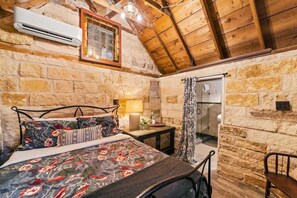 5 chambres, fer et planche à repasser, lit parapluie, Wi-Fi