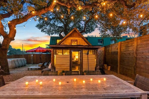 The Stanley | SoCo Estate + Pool + Pet OK