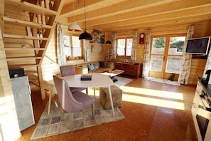Chalet | In-room dining