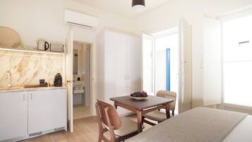 Deluxe Suite, 1 Bedroom, Patio