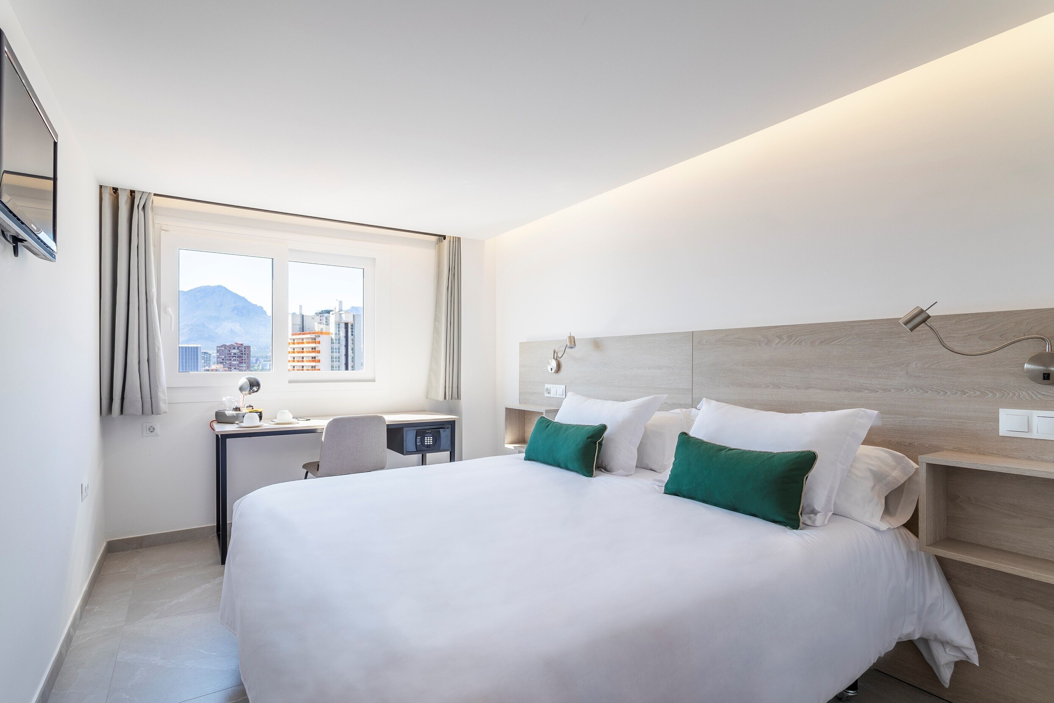 double room | city view