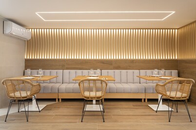 Halley Hotel & Apartments Affiliated by Meliá