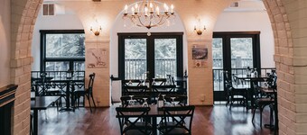 燈芯絨旅館及小屋，溫德姆商標精選