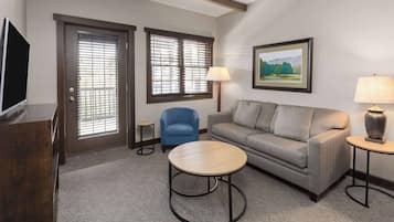 Suite, 1 King Bed with Sofa bed, Non Smoking (Sunrise View, Dog-friendly) | Premium bedding, in-room safe, iron/ironing board, free WiFi