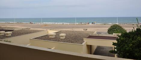 NĂ€ra stranden