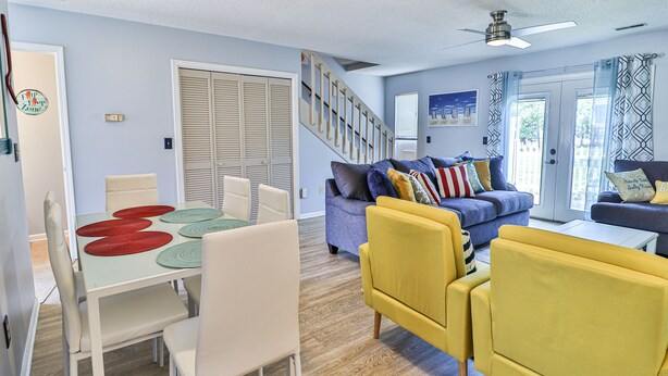 Unclassified image, 1 of 15, button - Myrtle Beach (North Myrtle Beach)