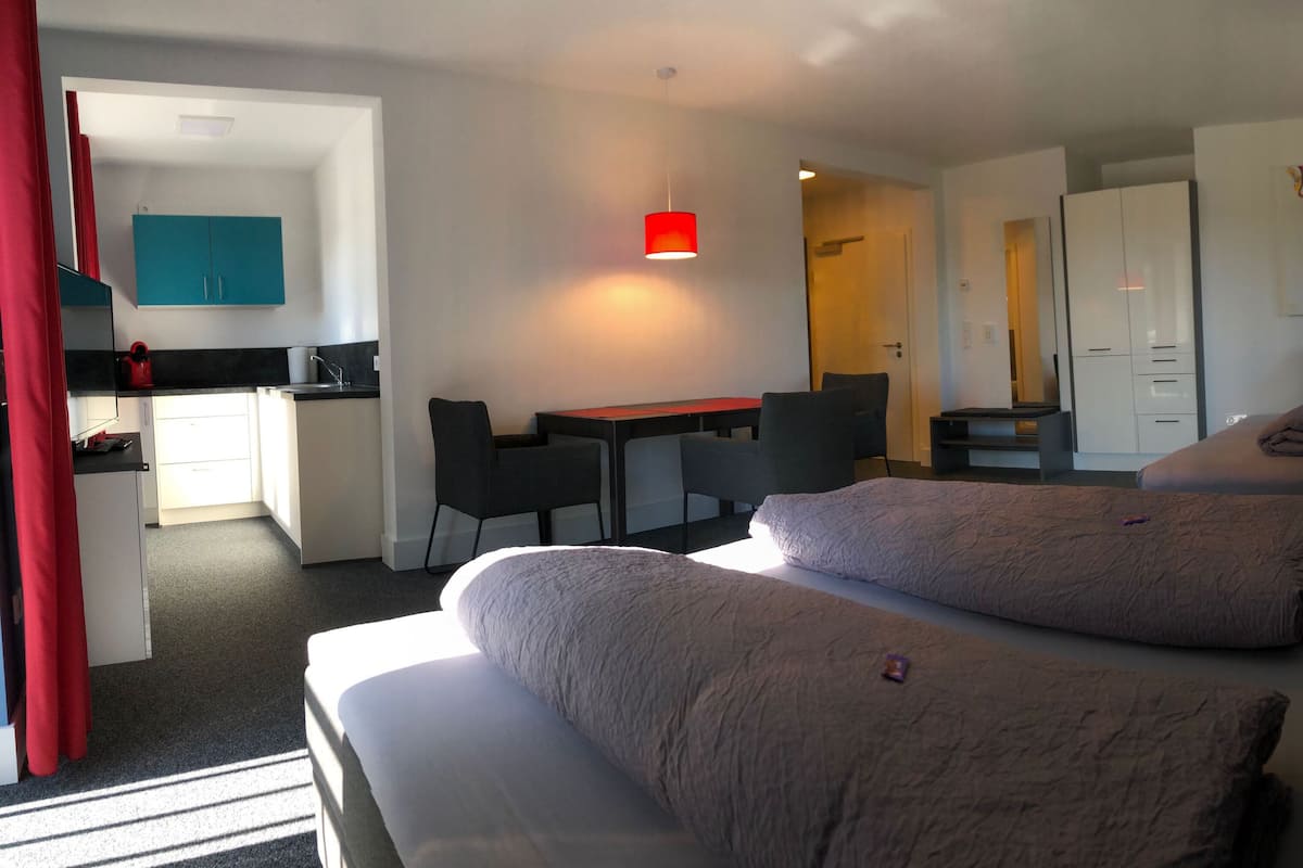 1 bedroom, free WiFi, bed sheets