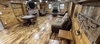 Rustic Lodge near Black Moshannon & Penn State