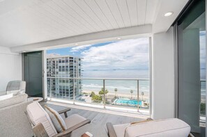 Interior - Coronado Dream Luxury Oceanfront Condo! Location, Location, Location!!! (Coronado)