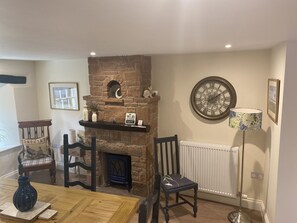 Dining - Cosy Nook Cottage (Appleby-in-Westmorland)